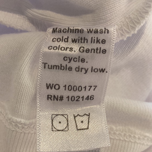 Michael stars, sleeveless V-neck white T-shirt, size small - Picture 6 of 8